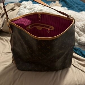 Louis Vuitton Brown and Pink Shoulder Bag with Classic Silhouette